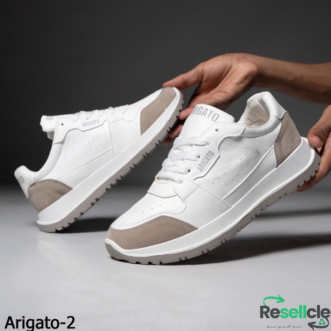 كوتشي Armani
