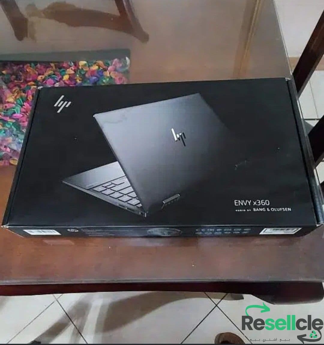 HP envy x360  13 (core i5 11th)amd ryzen 5 4500u - 8gb - 512gb ssd