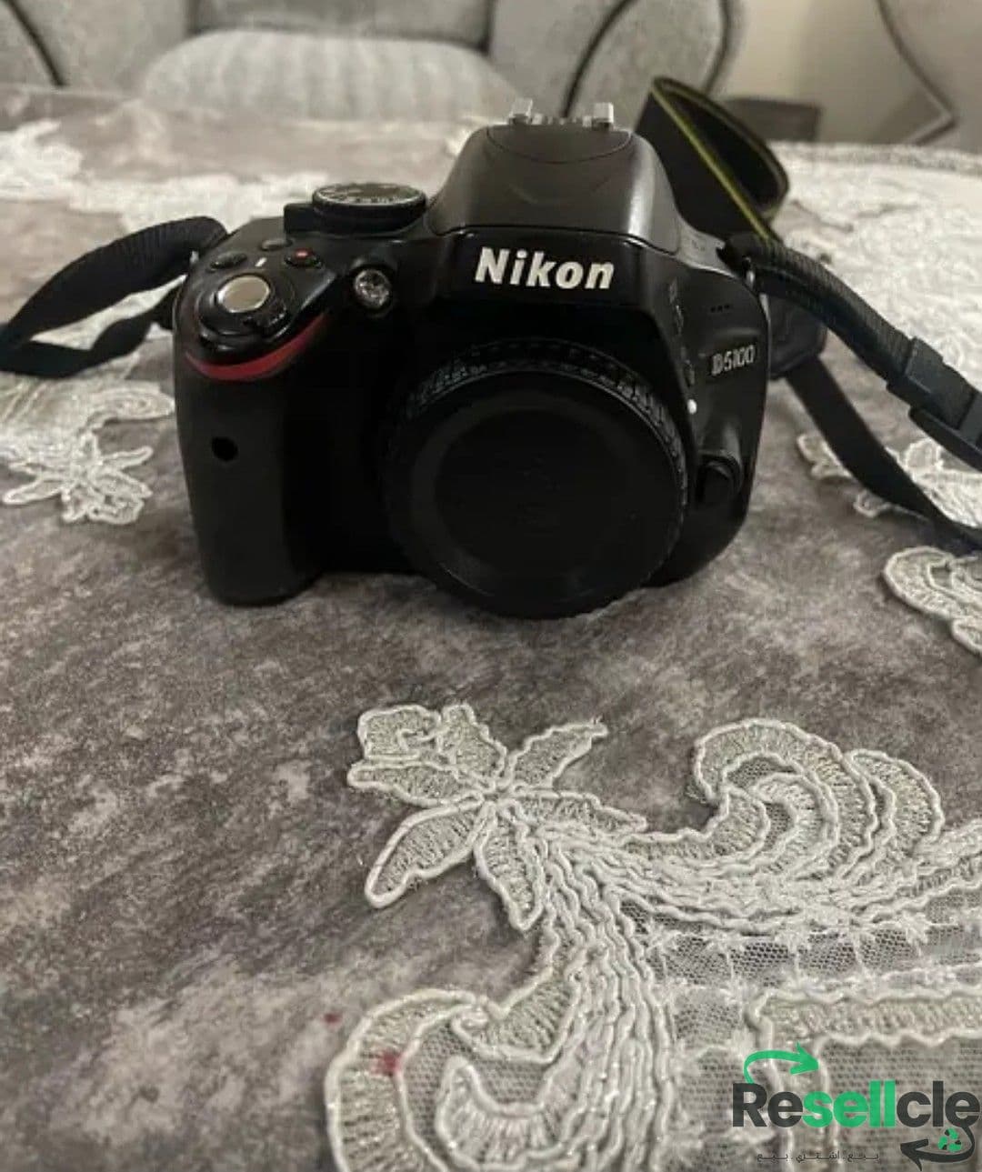 بودي نيكون d5200 في حاله الزيرو